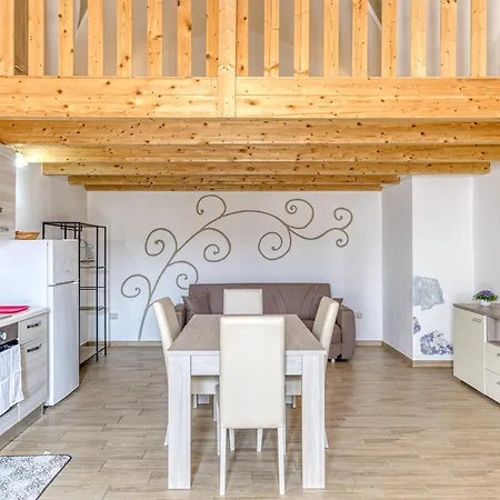 Corte Stella Fedea 加利亚诺德尔卡波